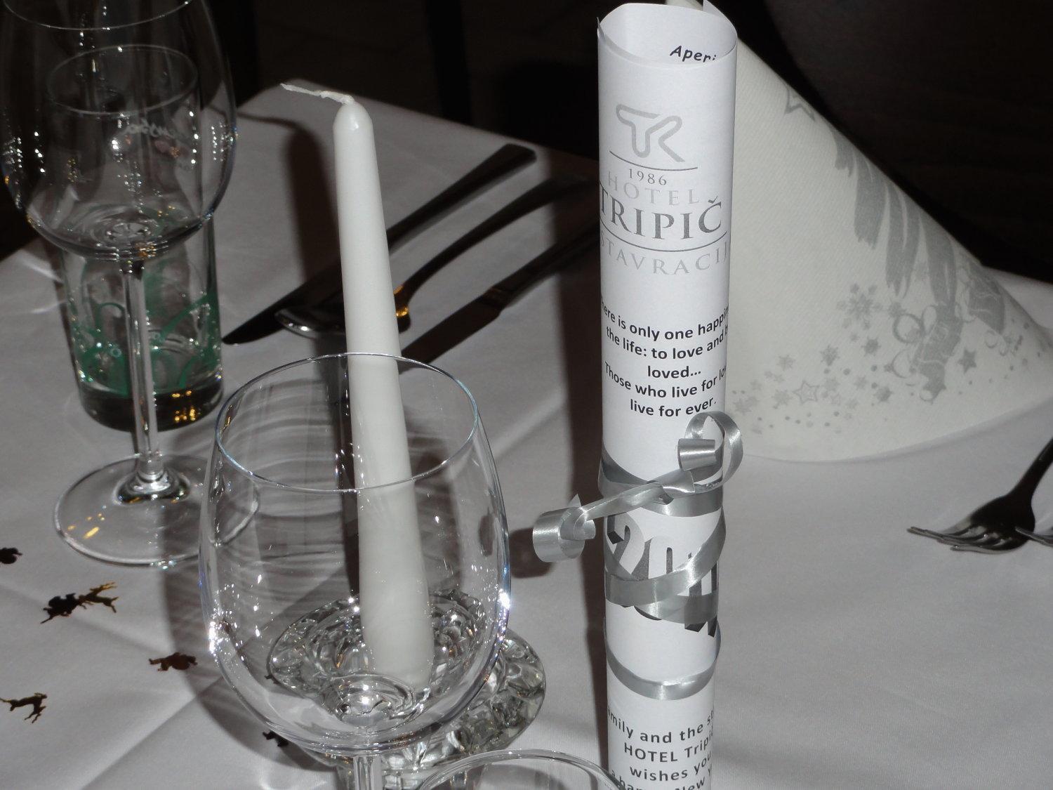 בוהין Hotel Tripic, Restaurant And Pizzeria מראה חיצוני תמונה