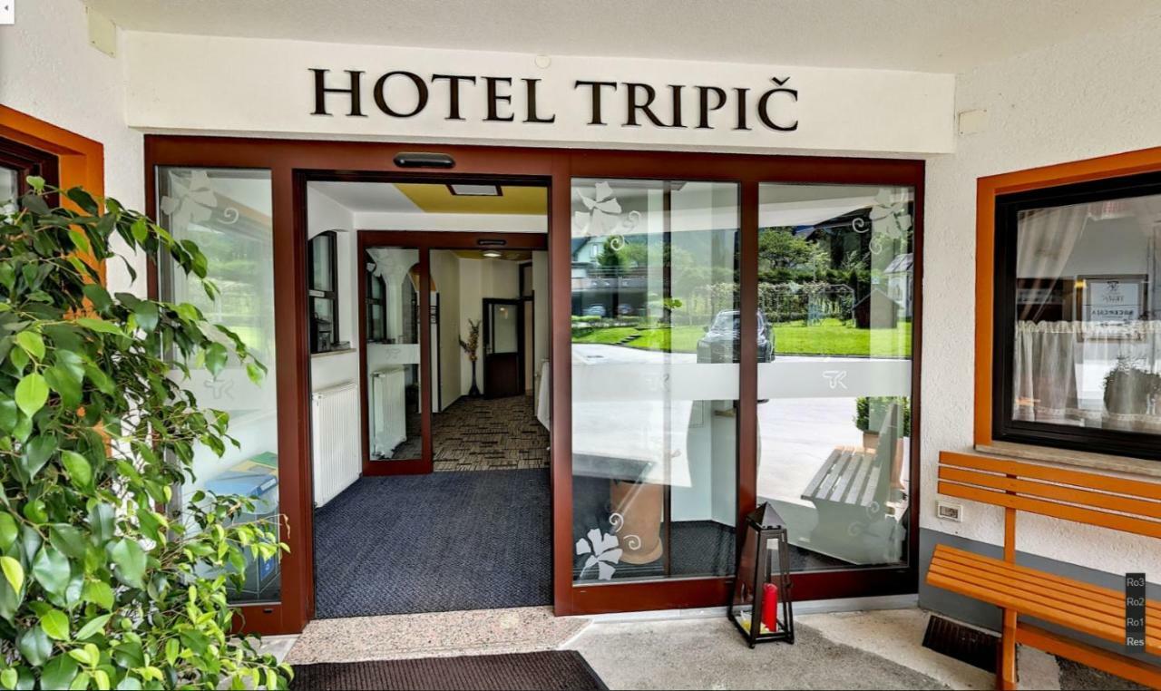 בוהין Hotel Tripic, Restaurant And Pizzeria מראה חיצוני תמונה